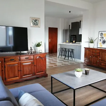 Jelka Apartment *